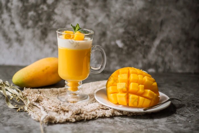 5 Resep Green Smoothies Enak, Tidak Pahit dan Praktis! | Orami Green Smoothie Bayam dan Mangga