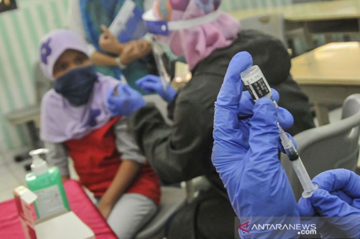 Vaksin HPV: Dikepung hoaks, kelompok anti-vaksin, dan minim informasi ... Vaksin HPV: Dikepung hoaks, kelompok anti-vaksin, dan minim informasi ...