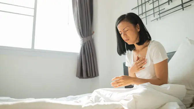 Nyeri Payudara Tanda Apa? Penyebab, Cara Meredakan, dan Kapan Harus ke Dokter
