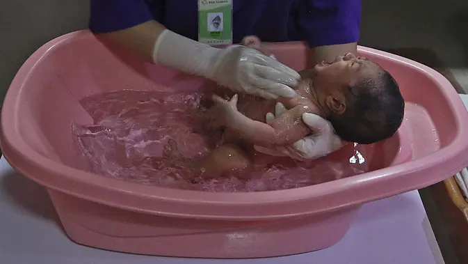 Teknik Mengurangi Stres Untuk Menjadi Ibu Ideal dan Membangun Hubungan Harmonis dengan Bayi