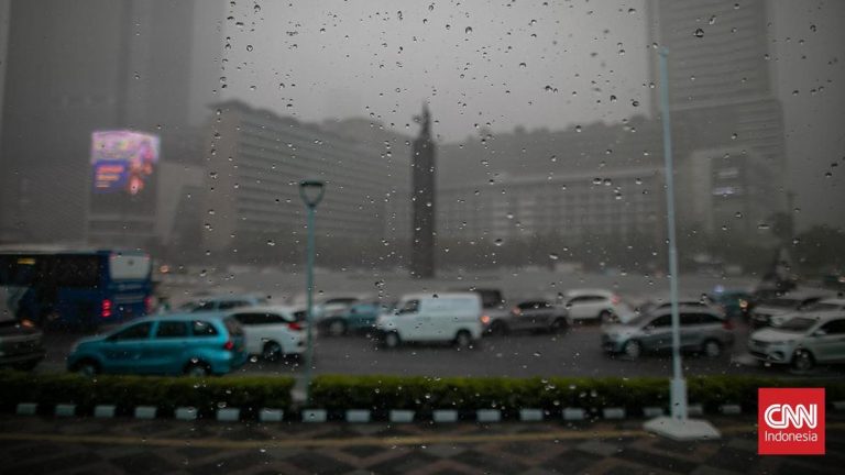 Respons KLH terhadap temuan mikroplastik dalam air hujan di Jakarta oleh BRIN